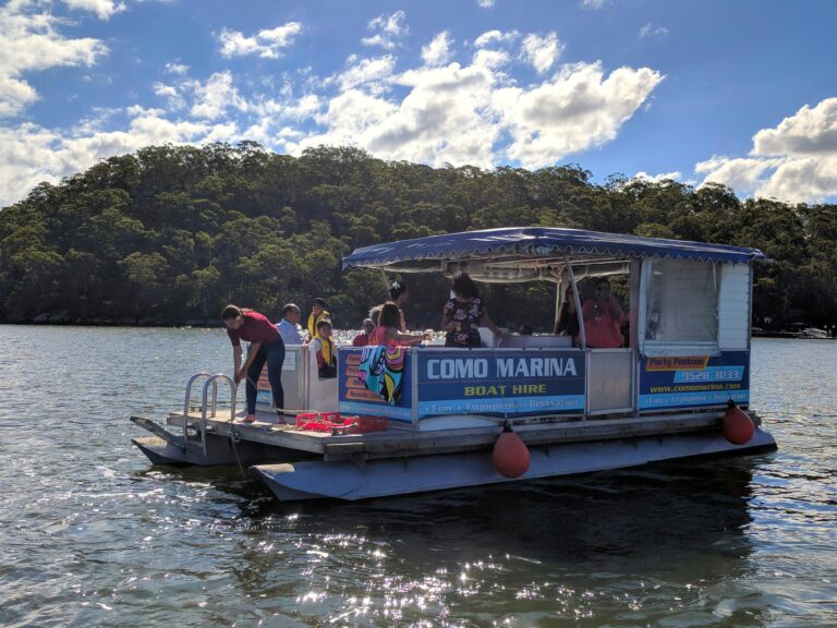 Family Pontoon, Boat Hire, People, River, Water, Nature