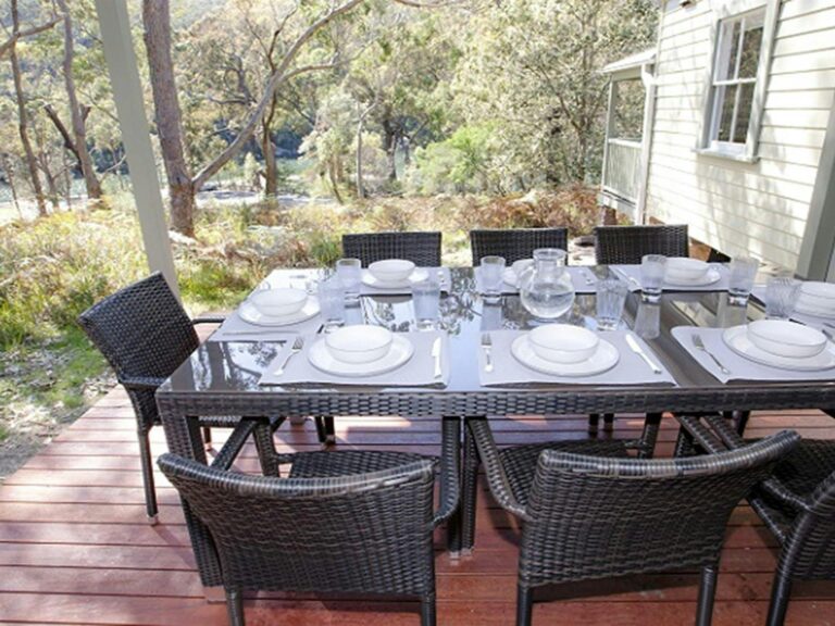 Dining deck at Reids Flat Cottage. Photo: Rosie Nicolai OEH