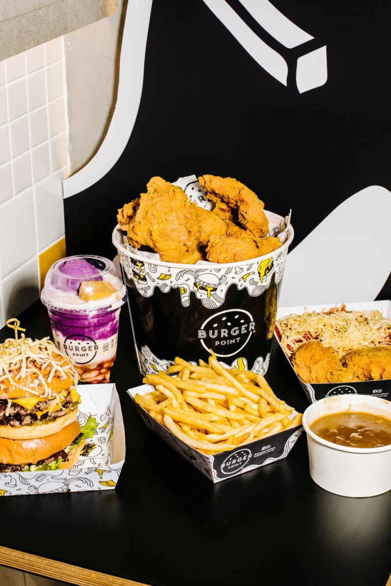Cheeseburger, Fries and Fried Chicken
