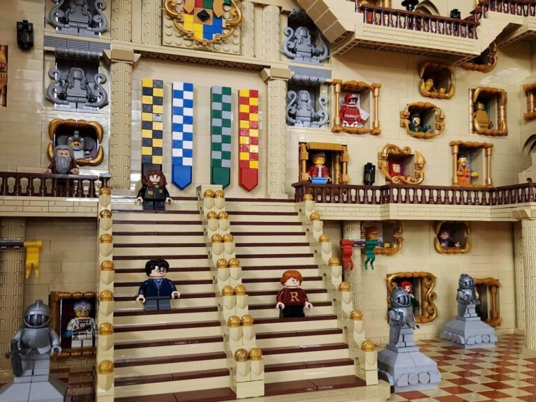 Harry Potter LEGO moving staircases - Gymea LEGO Brick Show