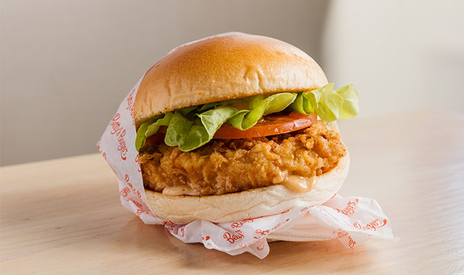 Crispy chicken burger