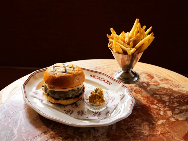 Meadow, Cronulla - aged cheeseburger, Cafe de Paris butter