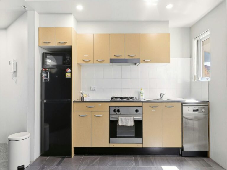 Compact kitchen with appliances